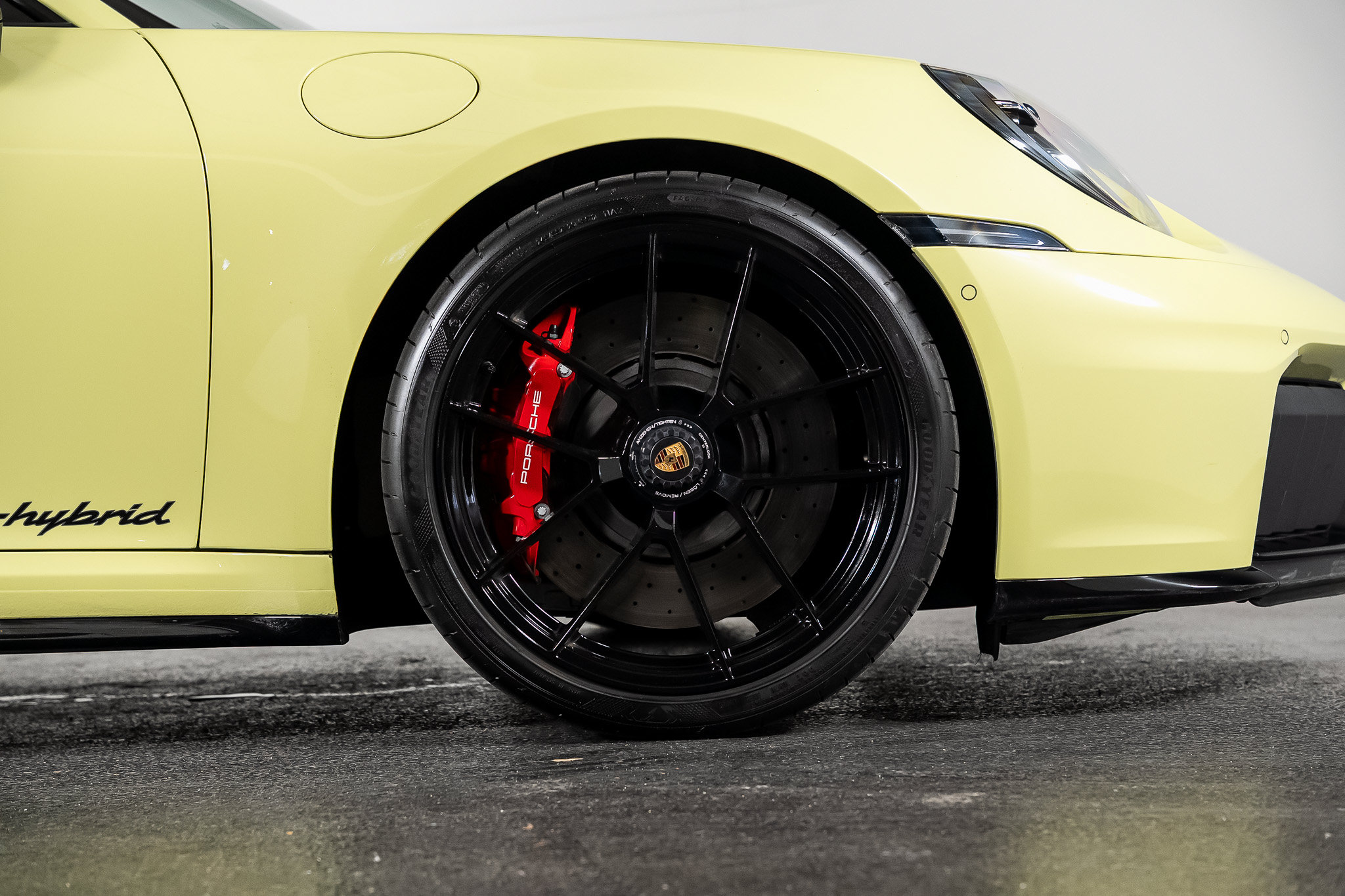 Used 2026 Porsche 911 Carrera GTS RWD image 4