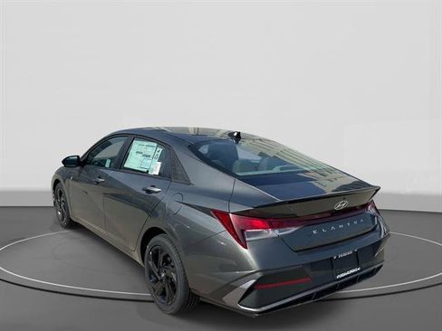 New 2026 Hyundai Elantra Sport FWD image 5