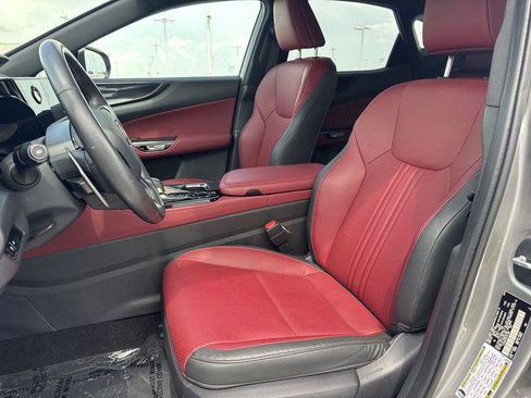 Certified 2025 Lexus NX 250 FWD w/ Towing Package (2000 Lbs) image 11