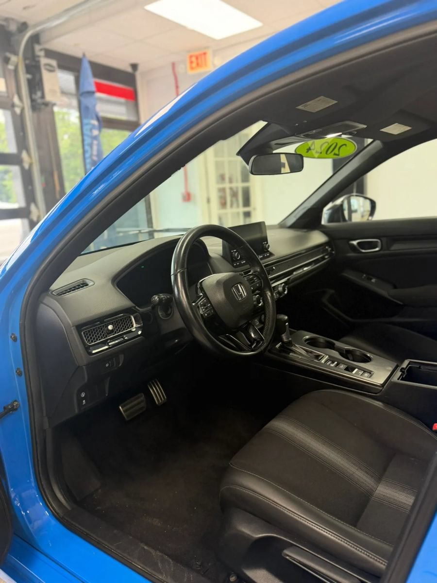 Used 2024 Honda Civic Sport image 11