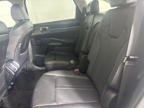 Used 2023 Kia Sorento X-Line EX image 21