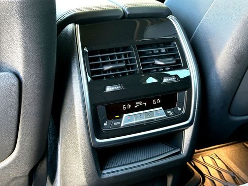 Certified 2024 BMW X5 M60i AWD/4WD image 21