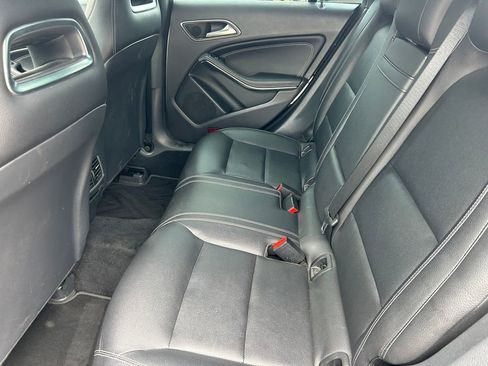 Used 2016 Mercedes-Benz CLA 250 4MATIC image 13