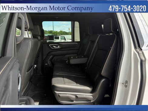 Used 2023 GMC Yukon XL SLT AWD/4WD image 39