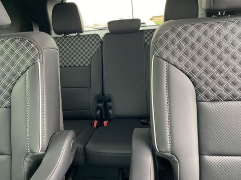 New 2026 GMC Acadia Denali AWD/4WD image 27