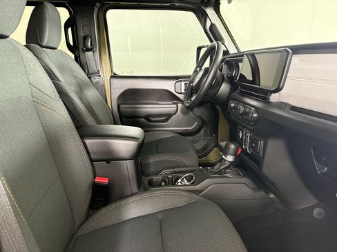 New 2026 Jeep Gladiator Sport AWD/4WD image 14