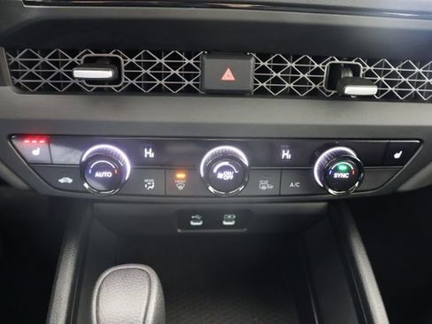 Certified 2025 Honda Accord SE image 15