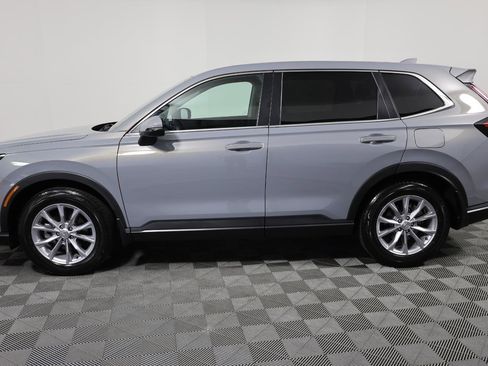 Used 2025 Honda CR-V EX image 8