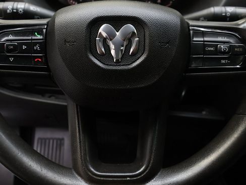 Used 2022 RAM ProMaster 2500 w/ Convenience Group image 16