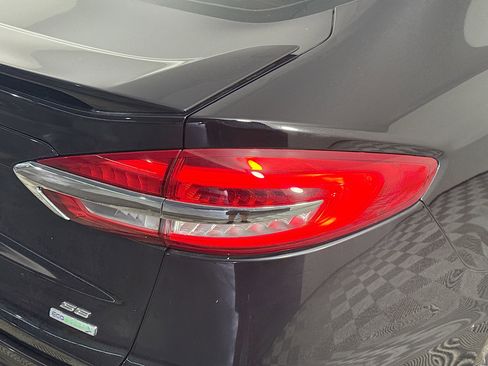 Used 2019 Ford Fusion SE w/ Equipment Group 151A image 34