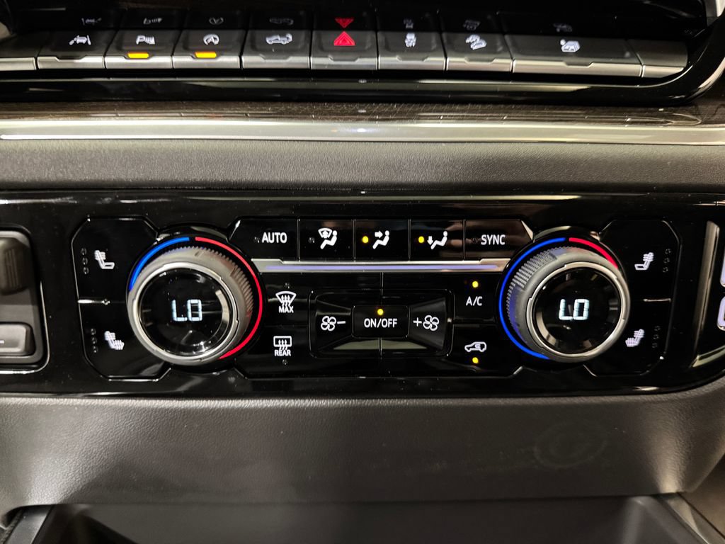New 2026 Chevrolet Silverado 1500 RST w/ RST All Star Premium Package AWD/4WD image 17