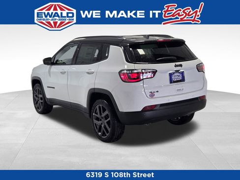 New 2026 Jeep Compass Limited image 17