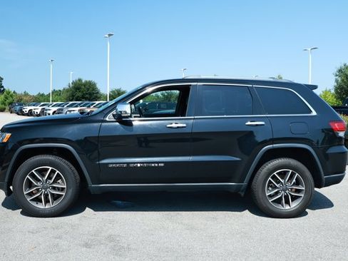 Used 2022 Jeep Grand Cherokee Limited AWD/4WD image 9