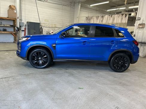 Used 2022 Mitsubishi Outlander Sport LE image 3