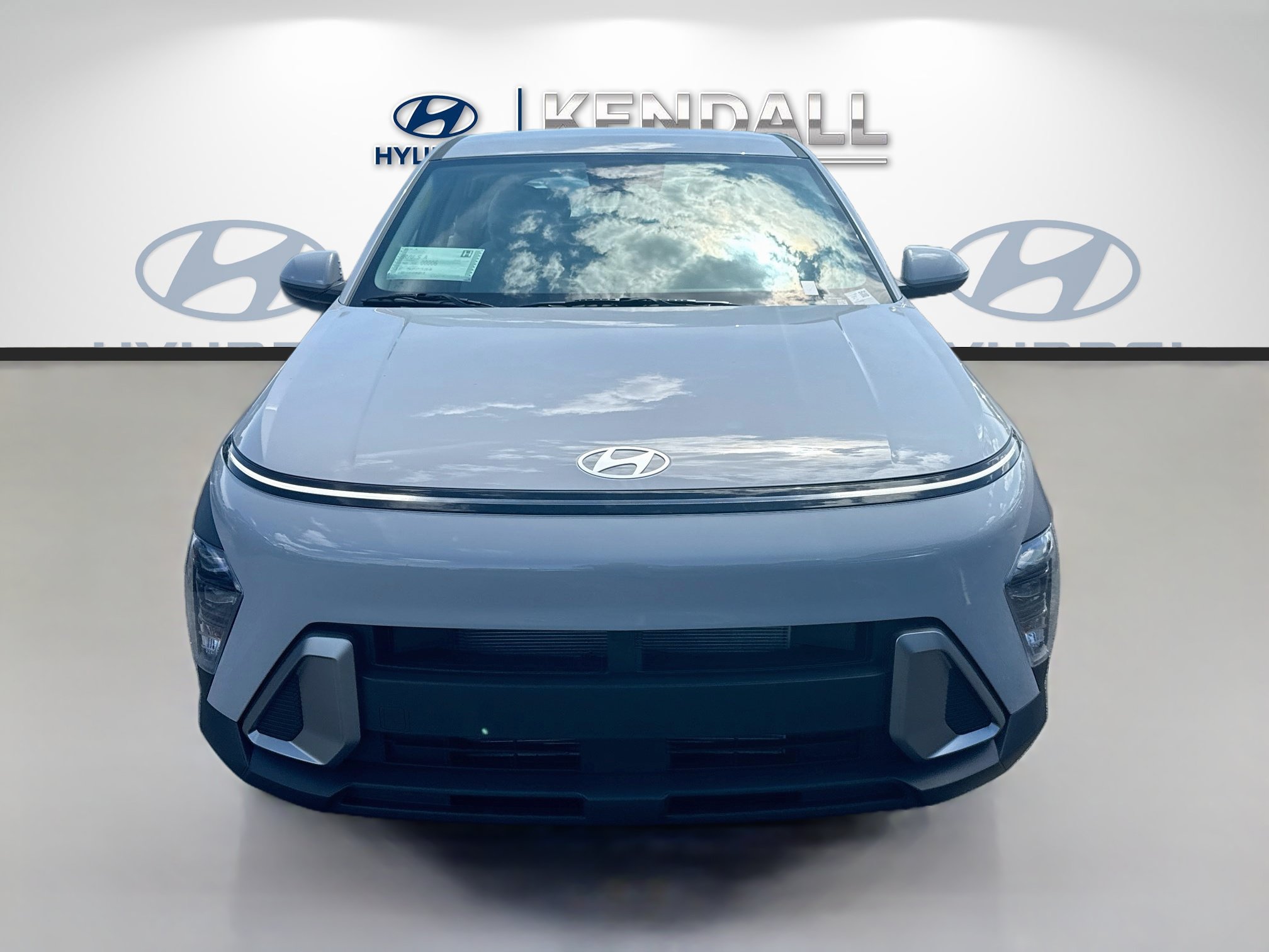 New 2027 Hyundai Kona SE FWD image 2