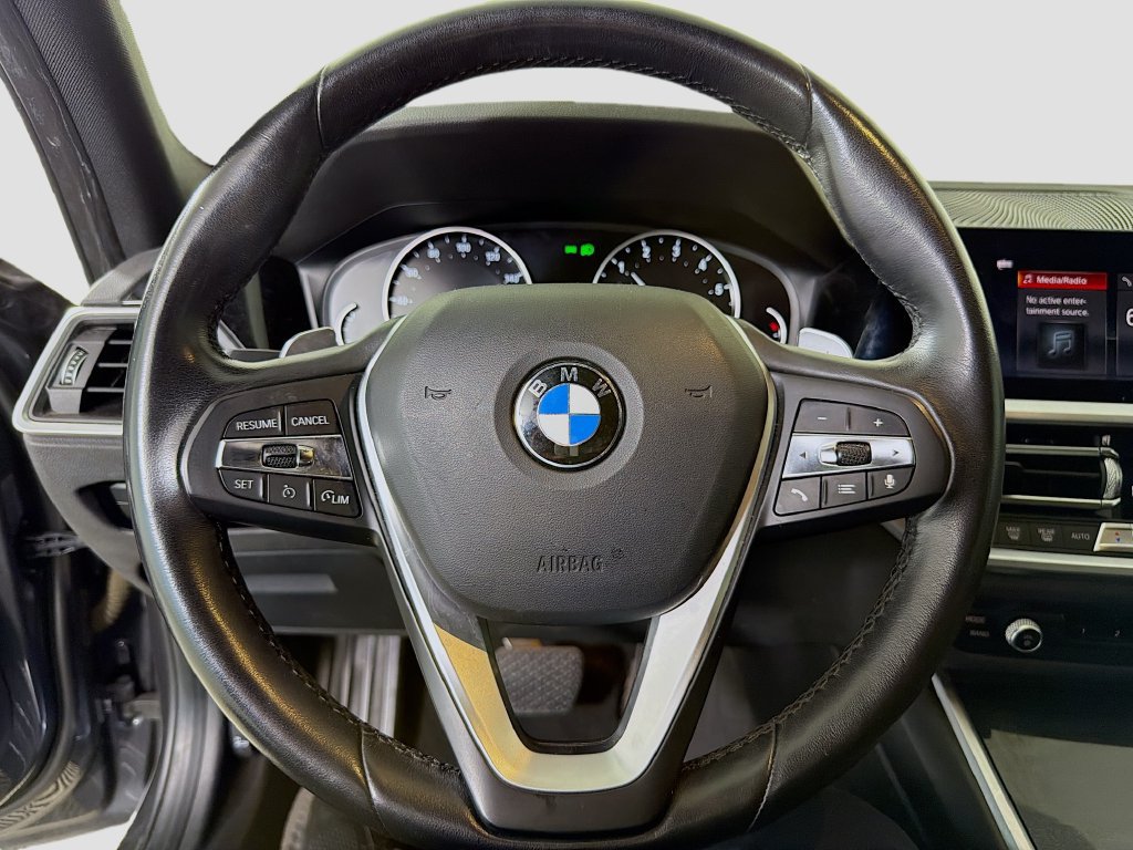 Used 2020 BMW 330i Sedan RWD image 15