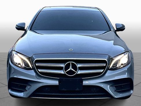 Used 2019 Mercedes-Benz E 450 4MATIC Sedan w/ Premium Package image 4