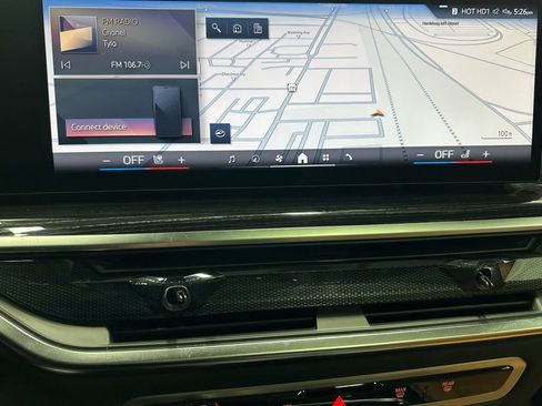 Used 2026 BMW X7 xDrive40i w/ M Sport Package image 26