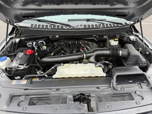 Used 2024 Ford Expedition Limited image 20