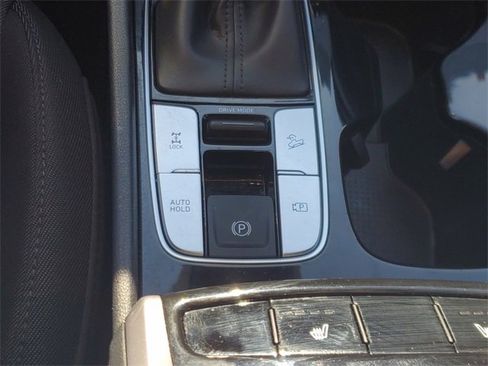 Used 2023 Hyundai Santa Cruz SEL Premium w/ Cargo Package image 26