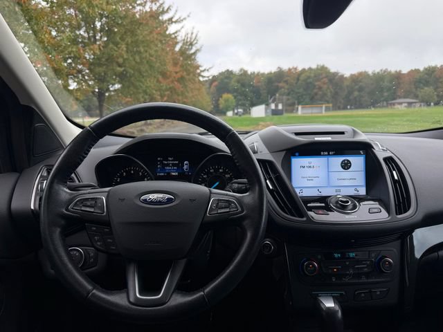 Used 2017 Ford Escape Titanium AWD/4WD image 9