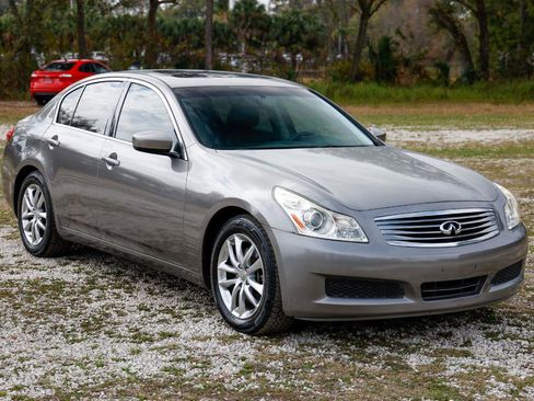 Used 2009 INFINITI G37 Journey w/ Premium Pkg image 15