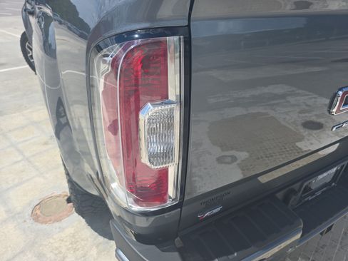 Used 2022 GMC Canyon AT4 w/ Trailering Package AWD/4WD image 33