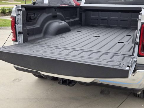 New 2026 RAM 3500 Tradesman AWD/4WD image 5