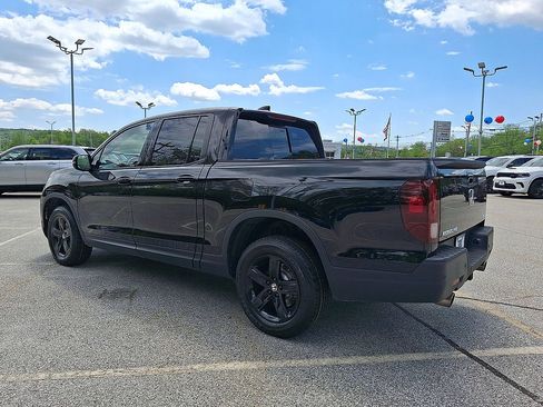 Used 2023 Honda Ridgeline Black Edition image 22