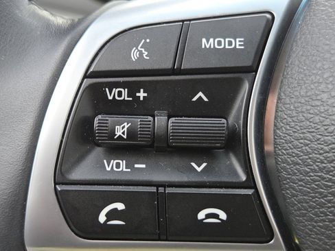 Used 2019 Hyundai Sonata Limited FWD image 12