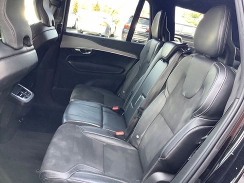 Used 2019 Volvo XC90 T5 R-Design w/ Protection Package Premier image 12