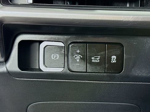 Certified 2025 Hyundai Santa Fe SEL image 19