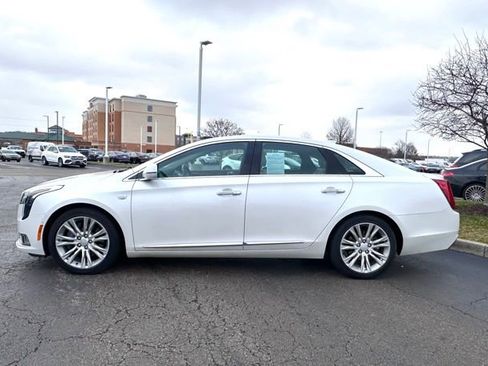 Used 2018 Cadillac XTS Luxury w/ Driver Awareness Package image 6