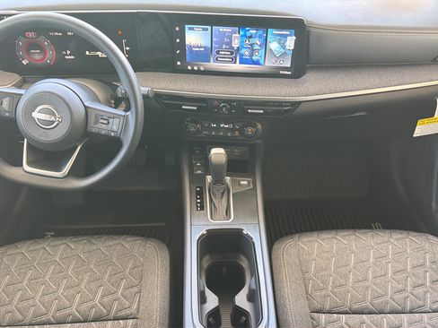 New 2026 Nissan Kicks SV w/ Cold Weather Package FWD image 8