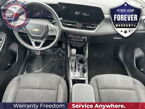 Certified 2026 Chevrolet TrailBlazer LT w/ LT Cold Weather Package FWD image 18