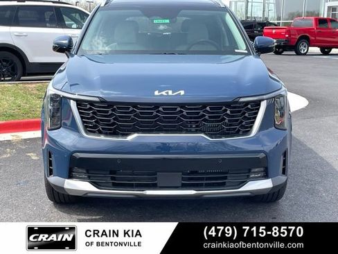New 2025 Kia Sorento EX w/ Panoramic Sunroof Package AWD/4WD image 2
