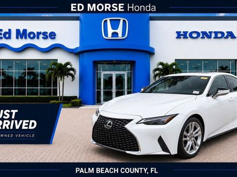 Used 2023 Lexus IS 300 w/ Comfort Package RWD image 1