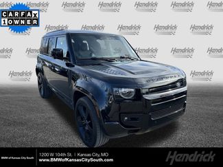 Used 2024 Land Rover Defender 110 X-Dynamic SE video 1