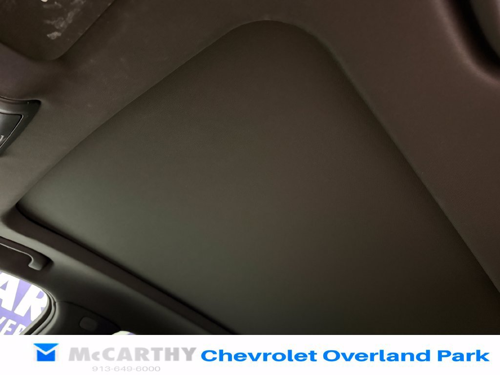 Used 2024 Cadillac XT4 Luxury w/ Cold Weather Package FWD image 24