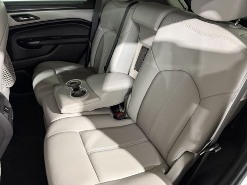 Used 2014 Cadillac SRX FWD image 24