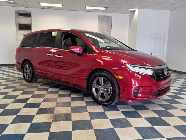 Used 2023 Honda Odyssey EX image 1
