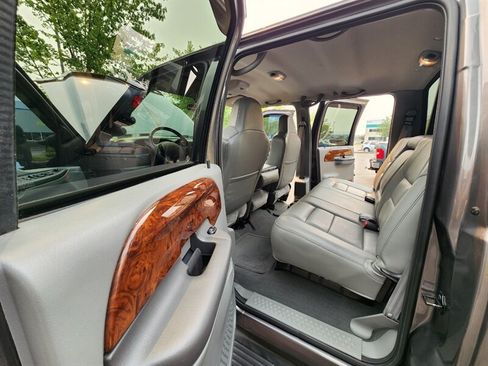 Used 2002 Ford F250 Lariat AWD/4WD image 15