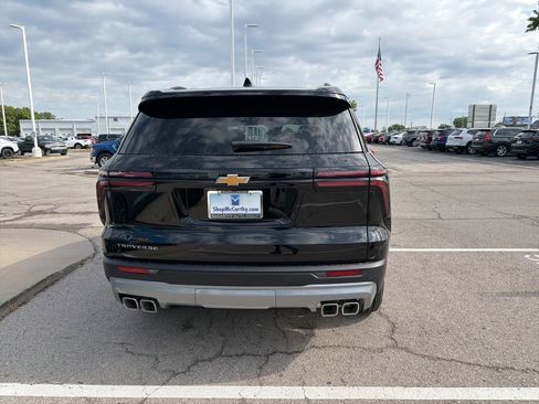New 2026 Chevrolet Traverse LT FWD image 4
