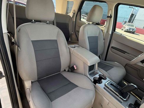 Used 2008 Ford Escape 2WD Hybrid image 26