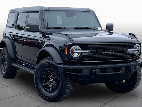 Certified 2024 Ford Bronco Wildtrak AWD/4WD image 3