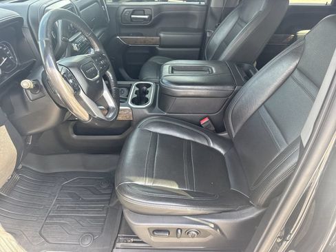 Used 2020 GMC Sierra 3500 Denali w/ Denali Ultimate Package AWD/4WD image 9