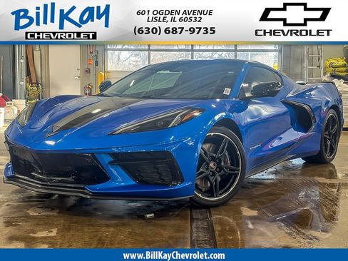 Used 2024 Chevrolet Corvette Stingray Premium Cpe w/ Z51 Performance Package image 1