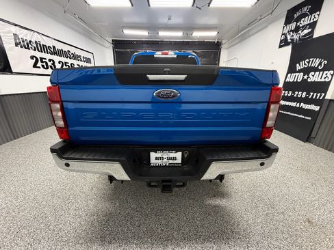 Used 2020 Ford F350 XLT w/ XLT Premium Package AWD/4WD image 4