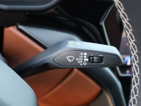 Used 2024 Lamborghini Urus S image 36