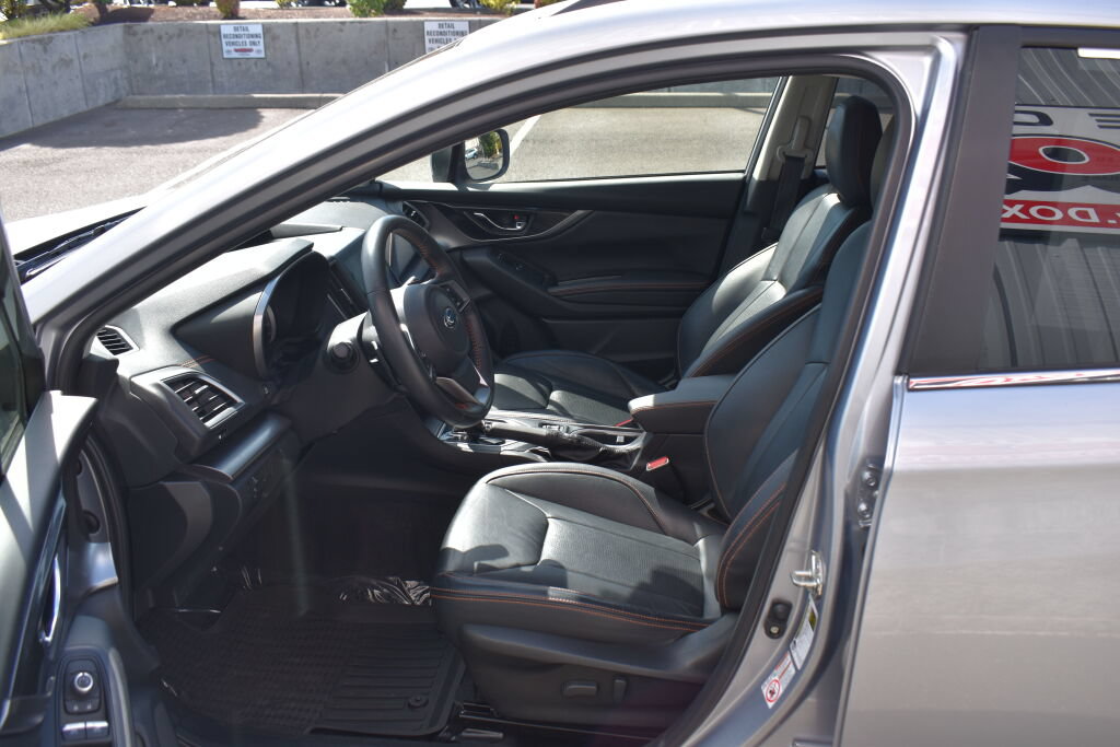 Used 2020 Subaru Crosstrek 2.0i Limited w/ Moonroof Package w/Navigation AWD/4WD image 18